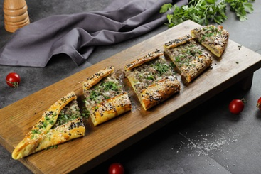 Кузу - пиде с бараниной SMALL: купить по цене 420.00, вес: 329 Кузу - пиде с бараниной SMALL