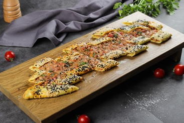 Пиде с курицей грибами и сыром SMALL: купить по цене 250.00, вес: 314 Пиде с курицей грибами и сыром SMALL
