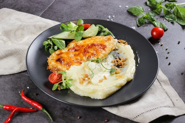 Отбивная из куриной грудки : купить по цене 230.00, вес: 168 Отбивная из куриной грудки