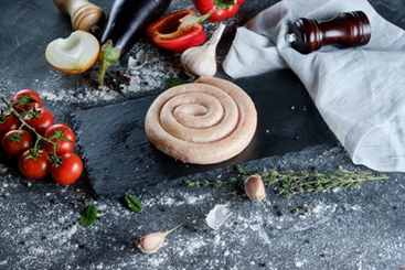 Колбаска-улитка из курицы: купить по цене 260.00, вес: 300 Колбаска-улитка из курицы