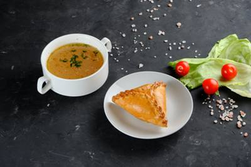 Мясной бульон с эчпочмаком: купить по цене 210.00, вес: 350 Мясной бульон с эчпочмаком
